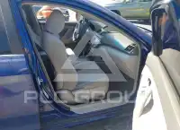 2010 Toyota CAMRY фото