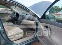 2010 Toyota CAMRY фото