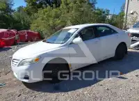 2010 Toyota CAMRY photo