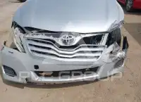 2010 Toyota CAMRY фото