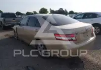 2010 Toyota CAMRY photo