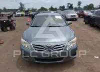 2010 Toyota CAMRY фото