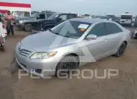 2010 Toyota CAMRY фото