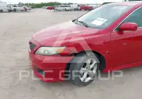 2010 Toyota CAMRY фото