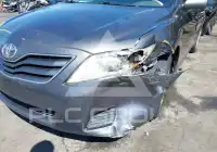 2010 Toyota CAMRY фото