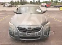 2010 Toyota CAMRY фото