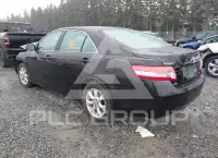 2010 Toyota CAMRY фото