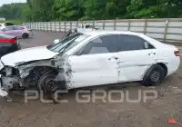 2010 Toyota CAMRY фото