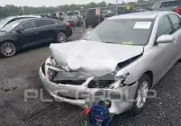 2010 Toyota CAMRY фото