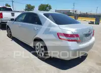 2010 Toyota CAMRY фото