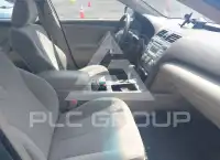 2010 Toyota CAMRY photo