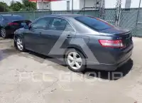 2010 Toyota CAMRY фото