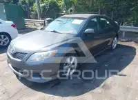 2010 Toyota CAMRY фото