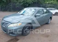 2010 Toyota CAMRY фото