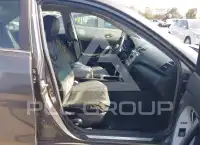 2010 Toyota CAMRY фото