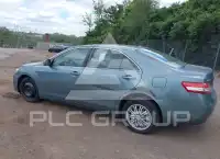 2010 Toyota CAMRY фото