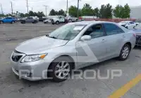 2010 Toyota CAMRY фото