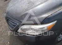 2010 Toyota CAMRY photo