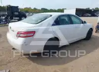 2010 Toyota CAMRY фото