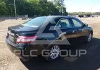 2010 Toyota CAMRY фото
