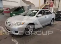 2010 Toyota CAMRY фото
