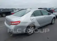2010 Toyota CAMRY фото