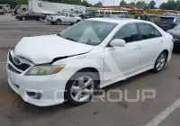 2010 Toyota CAMRY фото