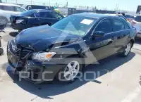 2010 Toyota CAMRY фото
