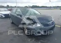 2010 Toyota CAMRY фото