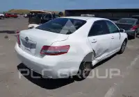 2010 Toyota CAMRY фото
