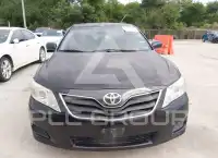 2010 Toyota CAMRY фото