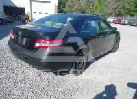 2010 Toyota CAMRY фото