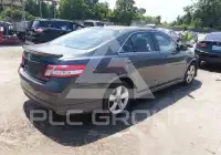 2010 Toyota CAMRY фото