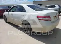 2010 Toyota CAMRY фото