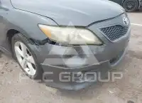 2010 Toyota CAMRY фото