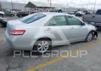 2010 Toyota CAMRY фото