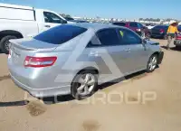 2010 Toyota CAMRY фото