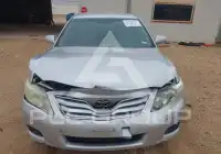 2010 Toyota CAMRY фото