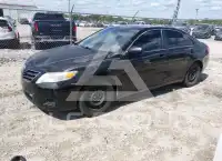 2010 Toyota CAMRY photo