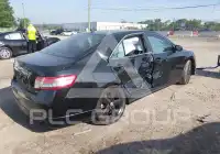 2010 Toyota CAMRY фото