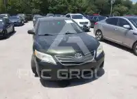 2010 Toyota CAMRY photo