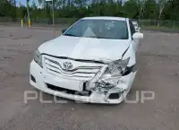 2010 Toyota CAMRY фото