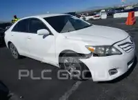 2010 Toyota CAMRY фото