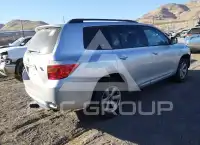 2010 Toyota Highlander фото