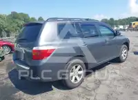 2010 Toyota Highlander photo