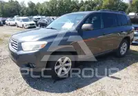 2010 Toyota Highlander photo