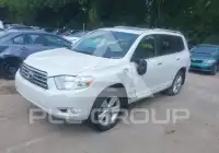 2010 Toyota Highlander photo