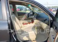 2010 Toyota Highlander фото