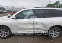 2010 Toyota Highlander фото