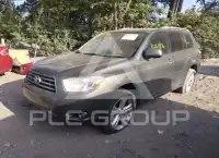 2010 Toyota Highlander photo